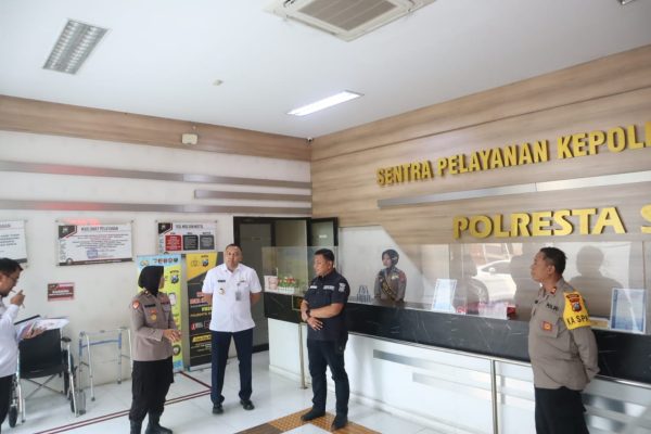 Peningkatan Kualitas Layanan Publik, Imigrasi Kelas I Khusus Non TPI Studi Tiru ke Polresta Sidoarjo Img 20231210 Wa0056