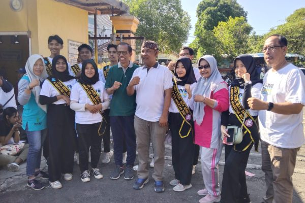 Ikut Partisipasi, Dinas PPKB PP dan PA Turunkan Duta Genre di Acara Fun Walk Cegah Stunting 2023 Img 20231216 Wa0028