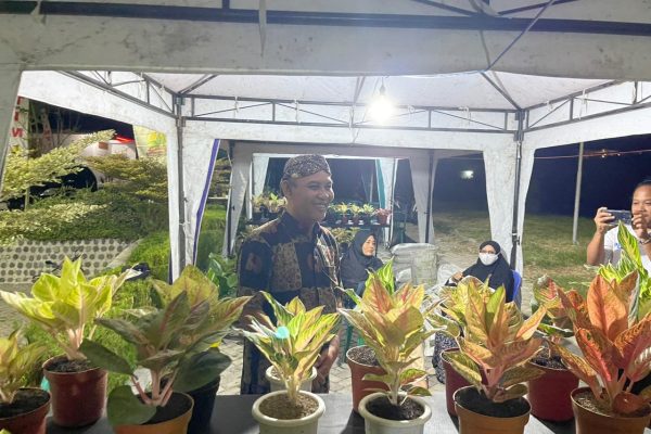 Mampir di Kebun Refugia Magetan, Lihat Bursa dan Kontes Tanaman Hias Img 20231216 Wa0042
