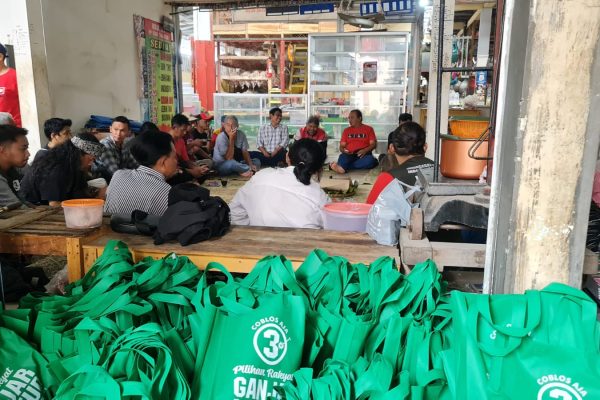 Diana Sasa Gelar Tasyakuran Bersama Pedagang di Hari Ulang Tahun Ketum PDIP Img 20240123 Wa0065