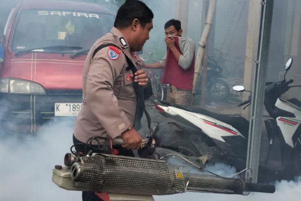 Demam Berdarah Mewabah, Pemdes Kartoharjo Lakukan Fogging Img 20240131 181709