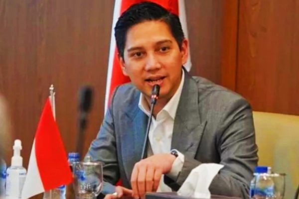 TKN Prabowo Gibran Menyatakan Tak Ada Kecurangan Dalam Rekapitulasi Suara Secara Nasional Komandan Tim Komunikasi Tim Kampanye Nasional (TKN) Prabowo Gibran, Budisatrio Dijwandono.