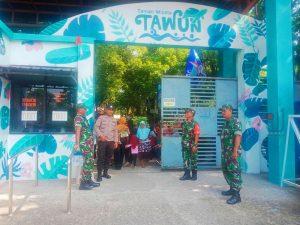 Pintu Masuk Taman Wisata Tawun