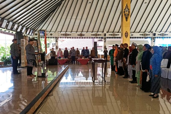 Bawaslu Magetan Lantik 54 Panwascam untuk Pilkada 2024 Img 20240525 Wa0026