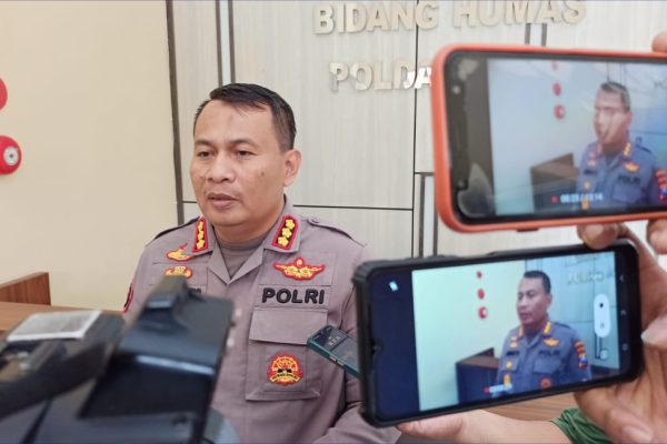 Bulan April 2024, Polda Jatim Berhasil Ungkap 28 Kasus Narkoba Dengan 38 Tersangka Gridart 20240505 214650673