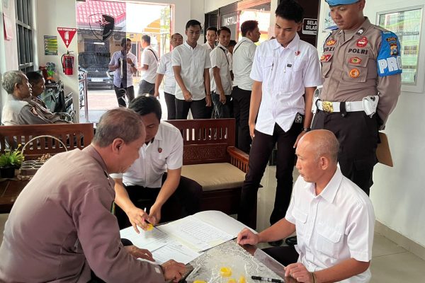 Gelar Tes Urine Dadakan, Anggota Polres Magetan Dinyatakan Bersih dari Narkoba Gridart 20240522 113458866