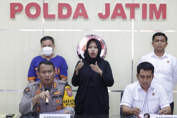 Penipuan dan Penggelapan Proyek Apartemen Berhasil Dibongkar Polda Jatim, Total Kerugian 8,5 Miliar Gridart 20240613 080225646