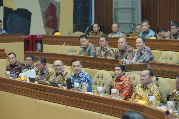 Menteri AHY Paparkan Kinerja Kementrian ATR/BPN Dihadapan Komisi II DPR RI