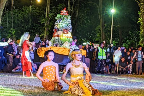 Tosan Aji 2024 : Lampah Hastungkara Andum Berkah Bolu Rahayu, Kenalkan Makanan Khas Magetan Tosan Aji 2024, Andum Berkah Bolu Rahayu