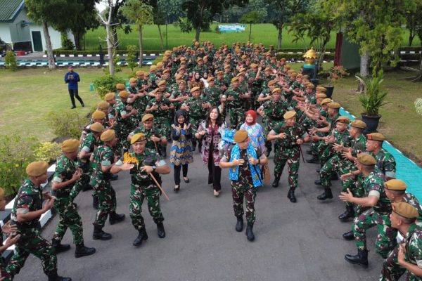 Yonarmed 12 Kostrad Terima Kunjungan Kerja Danpussenarmed TNI AD