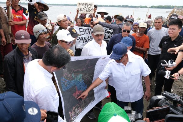Tinjau Lokasi, Data di Kawasan Pagar Laut Bekasi Terindikasi Manipulasi