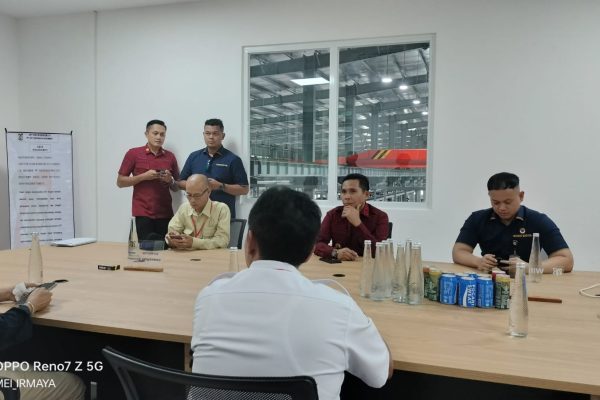 Ratusan Warga Ngawi Dikirim ke Vietnam, TIMPORA Gelar Operasi Gabungan di PT GFT