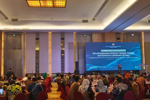 Kantah Ngawi Ikuti Rapat Monitoring dan Evaluasi PTSL se-Jawa Timur