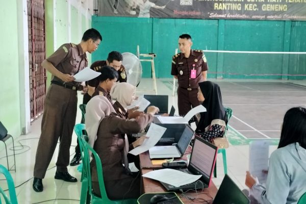 Update News : Usai Tetapkan Notaris sebagai Tersangka, Kejari Ngawi Periksa Sejumlah Penjual Tanah di Desa Geneng