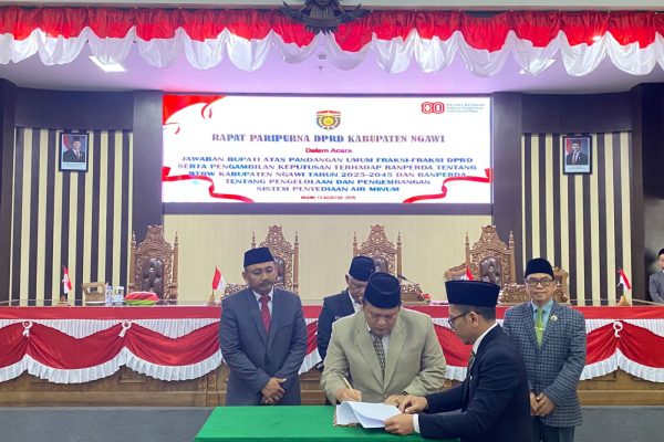 DPRD Ngawi Setujui Perubahan Ranperda RTRW dan SPAM