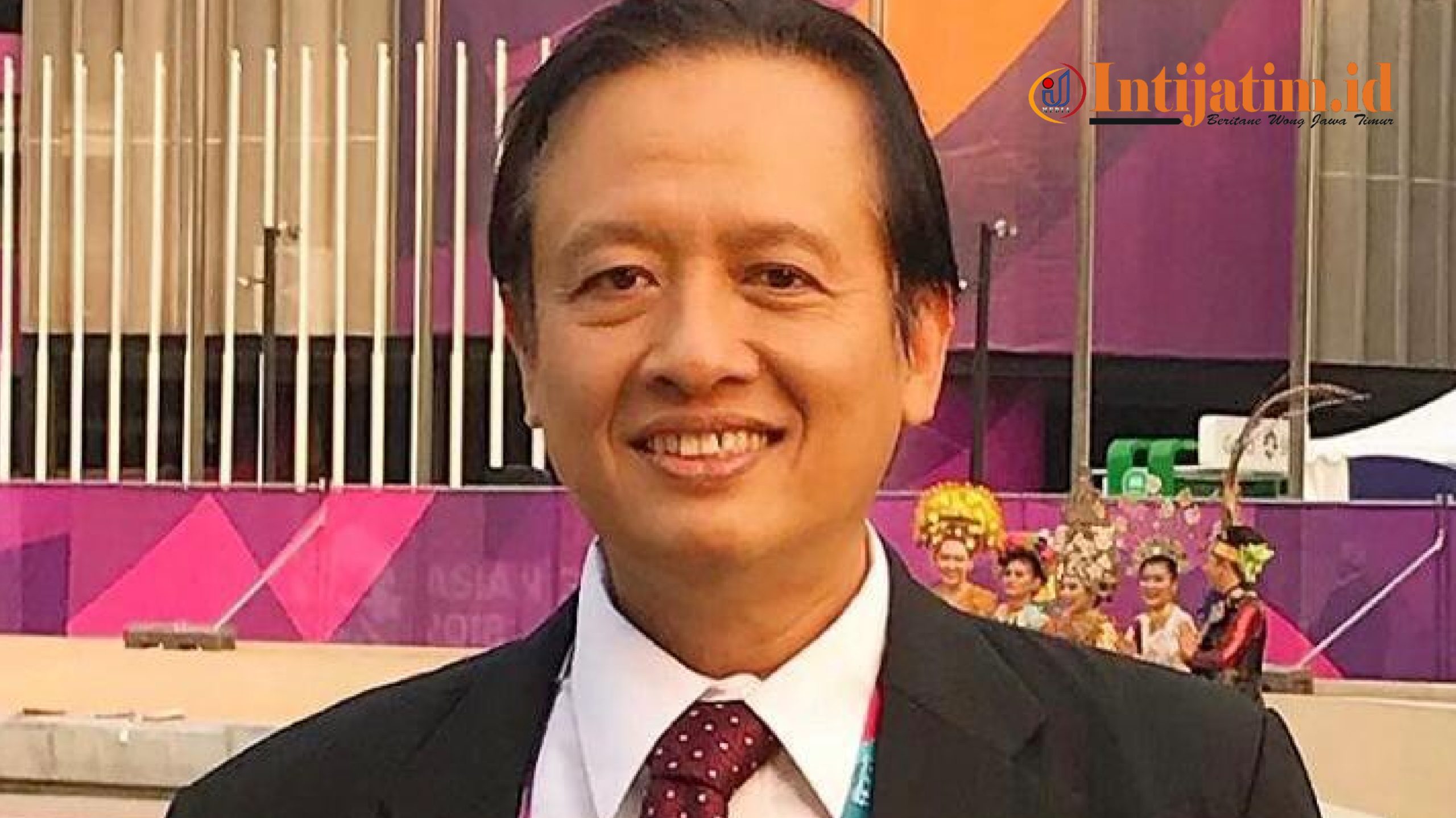 KAPOLRI MENDAHULUI ATAU “MELAWAN” PRESIDEN?