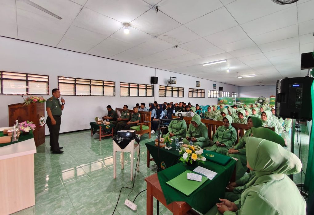 Lindungi Keluarga TNI Melalui Sosialisasi Bahaya Narkoba, LGBT, dan HIV/AIDS