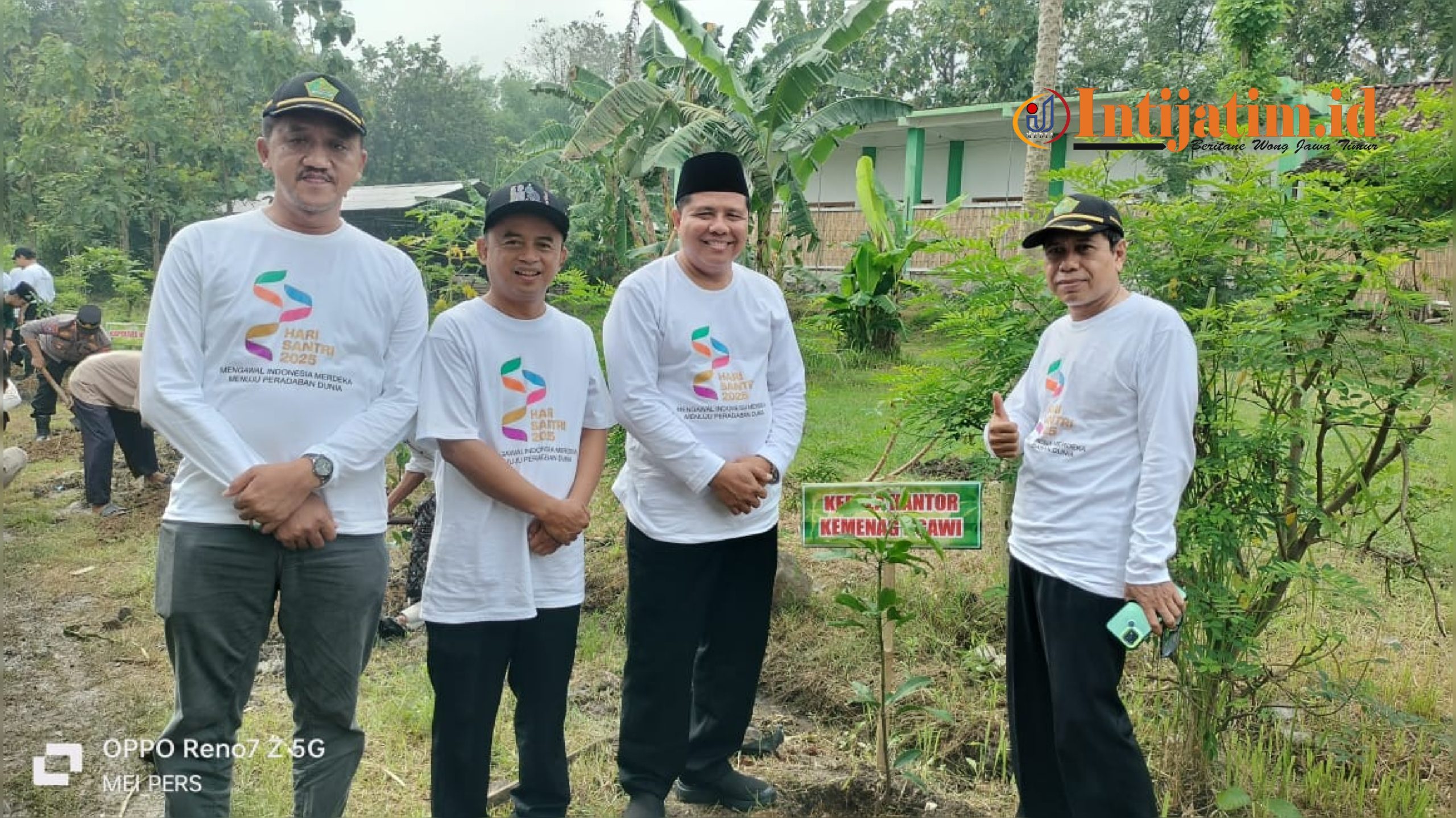 Kemenag Ngawi Bagikan 2000 Bibit Mangga Gratis, Dukung Program Asta Cita Penguatan Ekoteologi