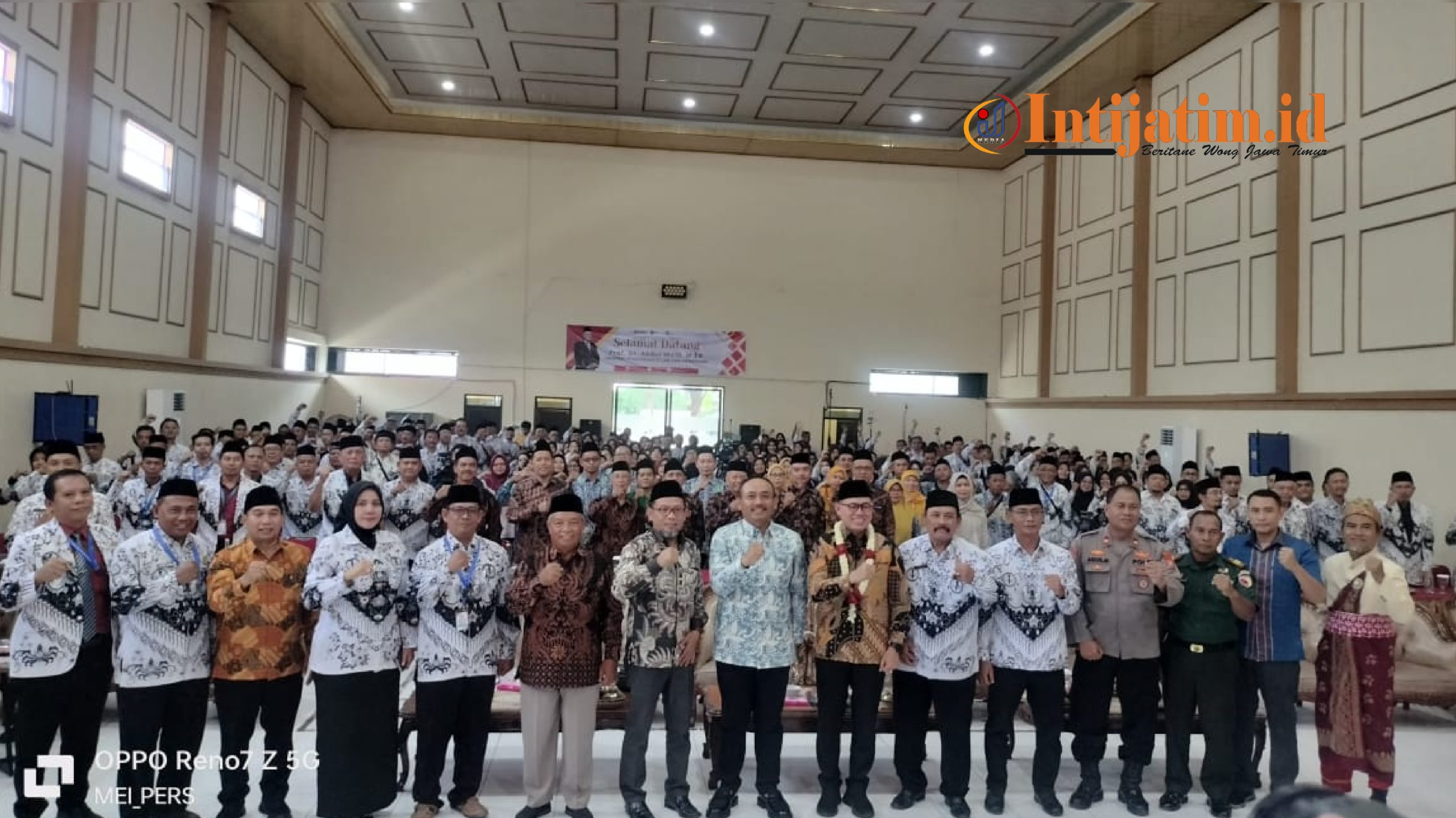 PGRI Ngawi Gelar Sarasehan Pendidikan, Staf Ahli Kementerian Sampaikan Kebijakan Penguatan Guru