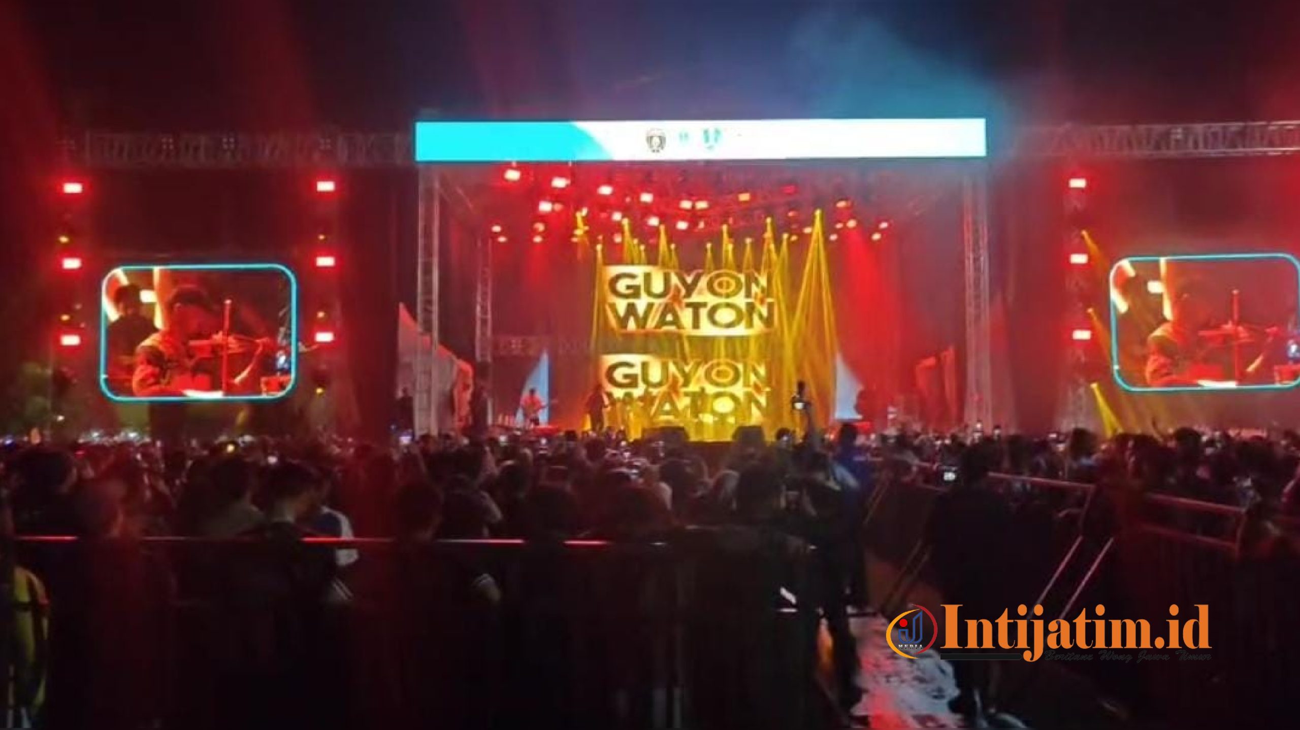 NGAWI: Ribuan Penonton “Ambyar” Bareng Guyon Waton, Puncak Perayaan Hari Jadi ke-80 Jawa Timur