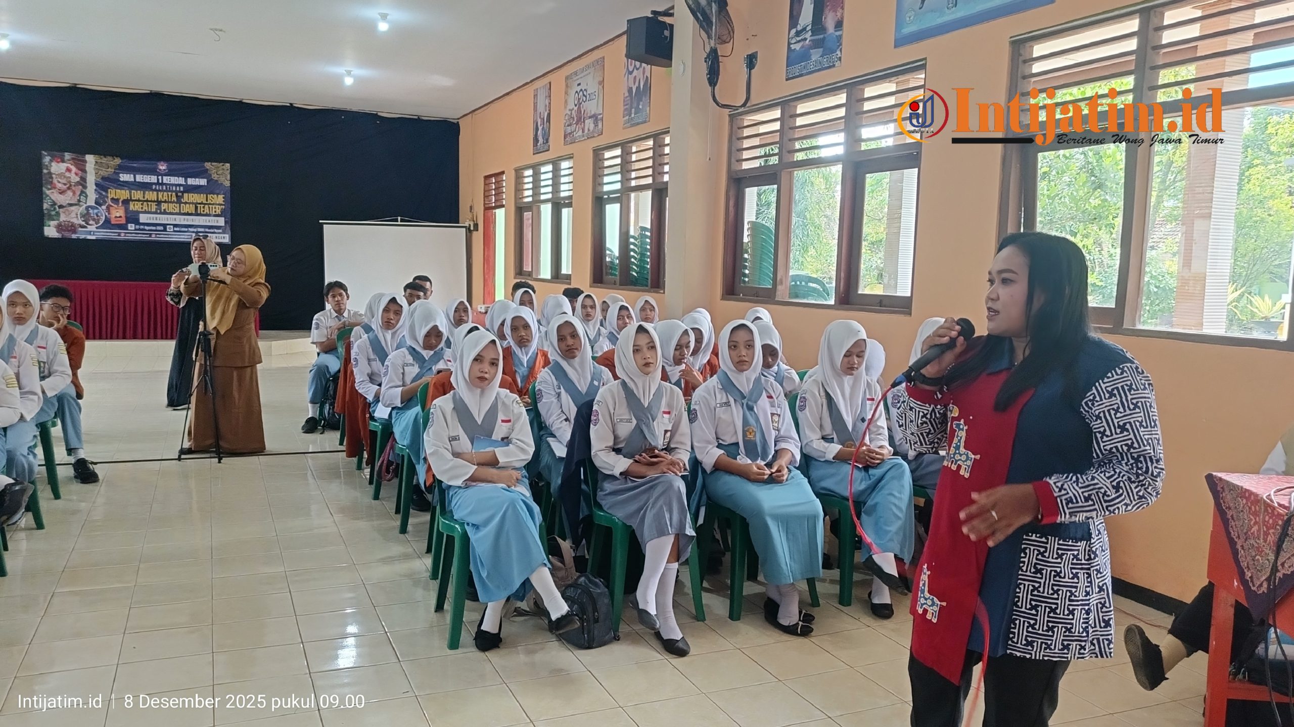 gridart 20251208 124618488