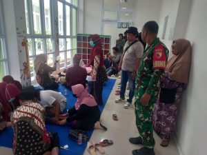 IMG-20251204-WA0039-300x225 Wartawan Nyaris Diintimidasi Saat Meliput Kasus Dugaan Keracunan MBG di Ngawi